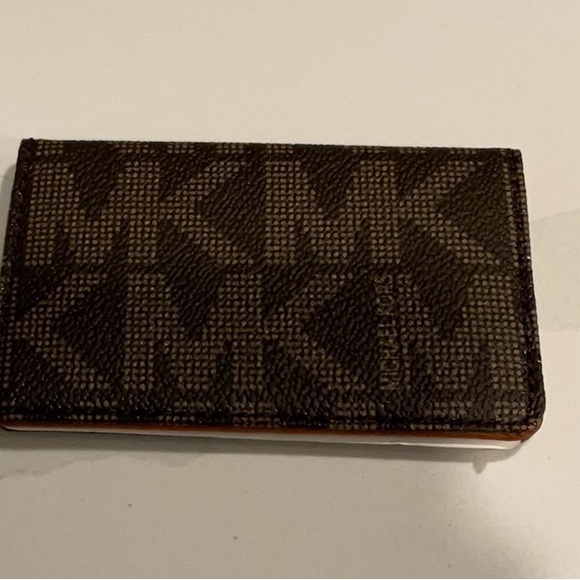 Michael Kors Card Case - Picture 3 of 5